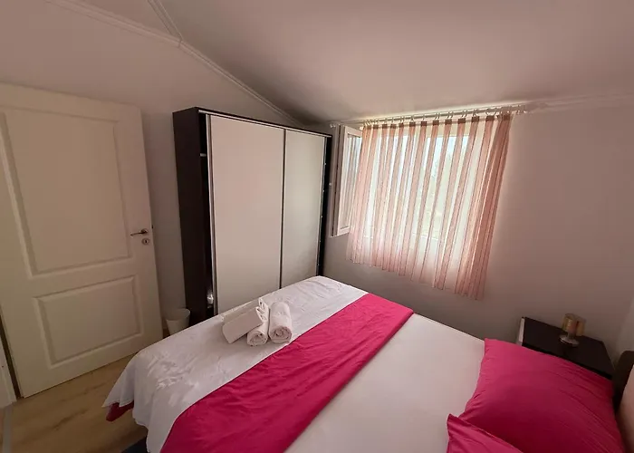 Apartament Tj-sugic *