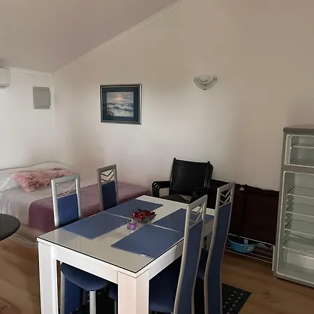 Tj-sugic Appartement *