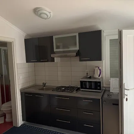 Tj-sugic Apartman *