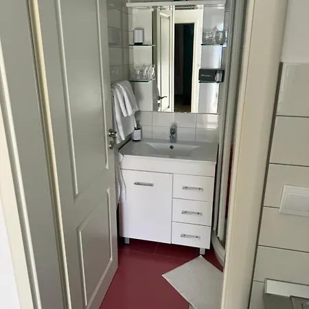 Tj-sugic Apartman *