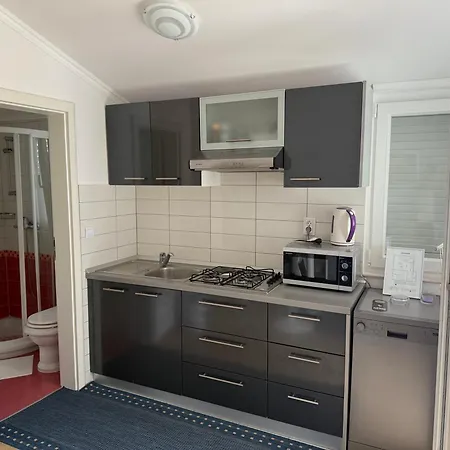 Tj-sugic Apartman